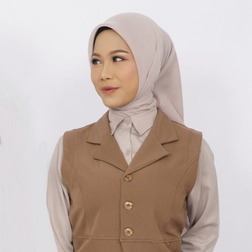 profil-wanita-QwTFp0