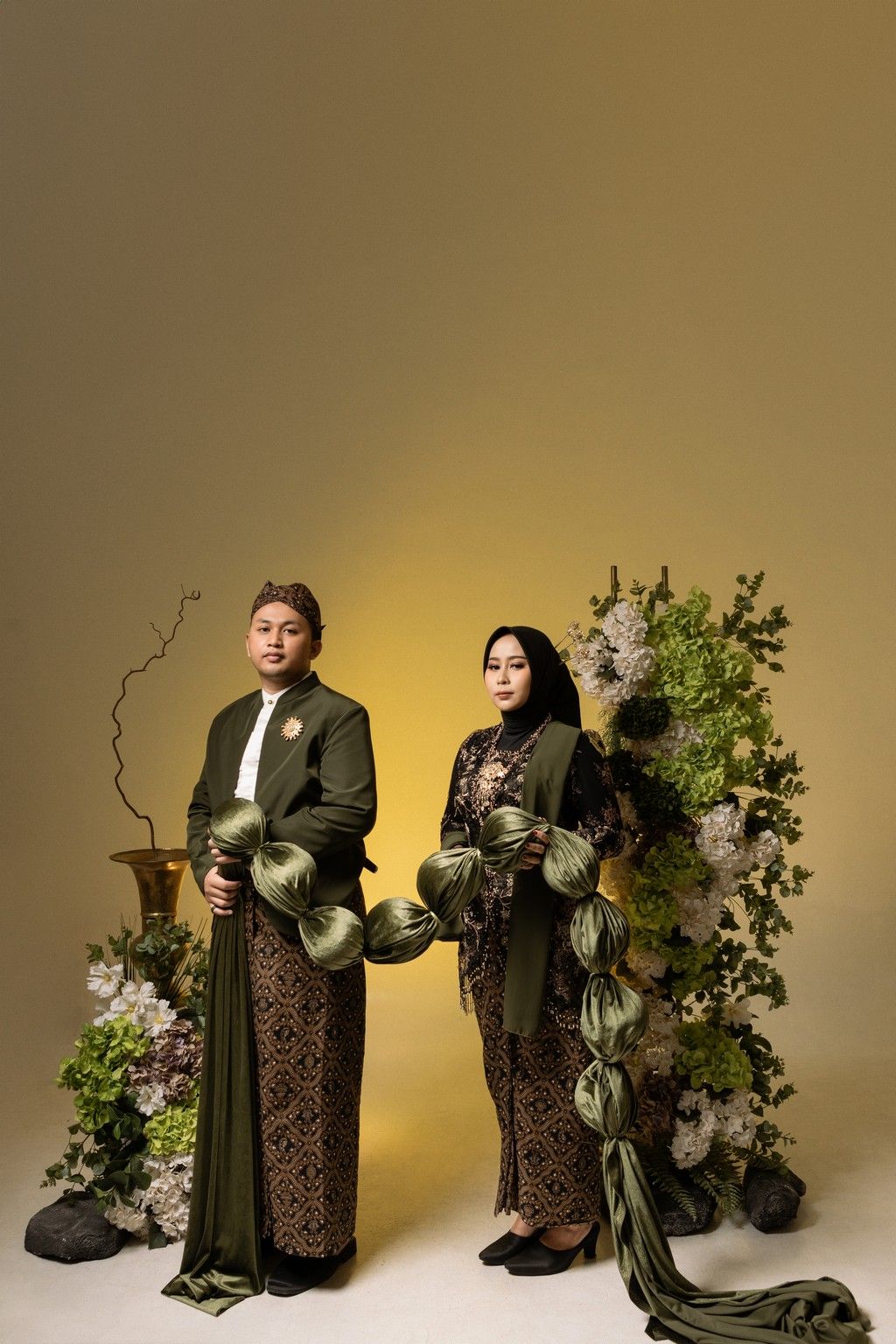 aqil0942-cover-e5ocvl-XOr7qJ